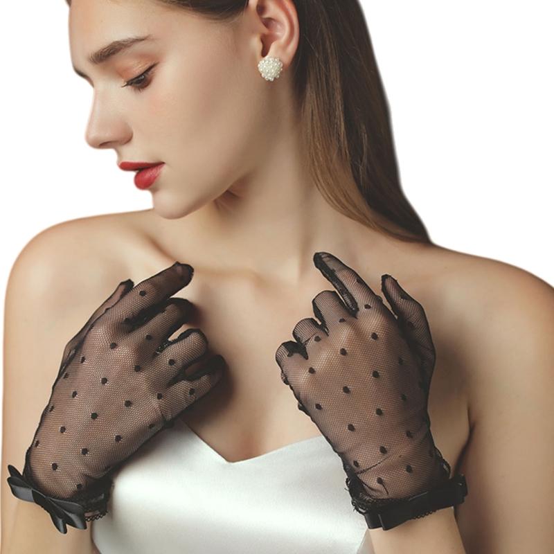 Lace Bridal Gloves with Dot Pattern Easy to Wear Handwear Sheer Gloves for Various Occasion Wedding Ceremony