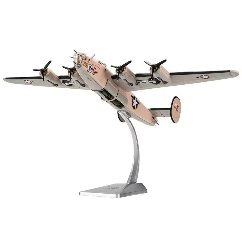 1: 72 B-24 Bomber Model Foam Model Simulation Bomber Alloy Fighter Model Toy Aircraft Model Ornaments Exquisite Collection Gift