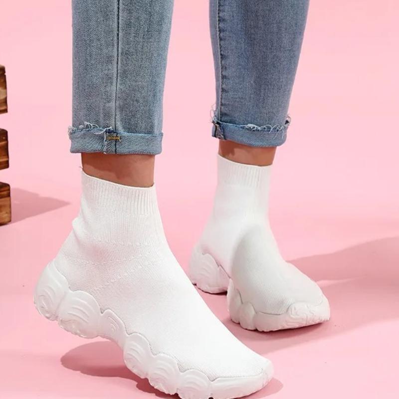Elastic Socks Shoes Slip-on Casual Sneakers Women Walking Shoes Men High-top Leisure Shoes Knitted Platform Footwear Breathable