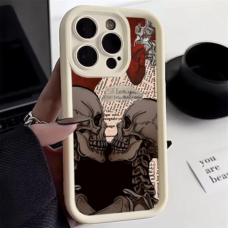 Vintage Red Bats Skull Trendy Pattern Case For Iphone 17 16pro 15 13 12 11 13pro Max 14plus Silicone AntiFall Protective Cover