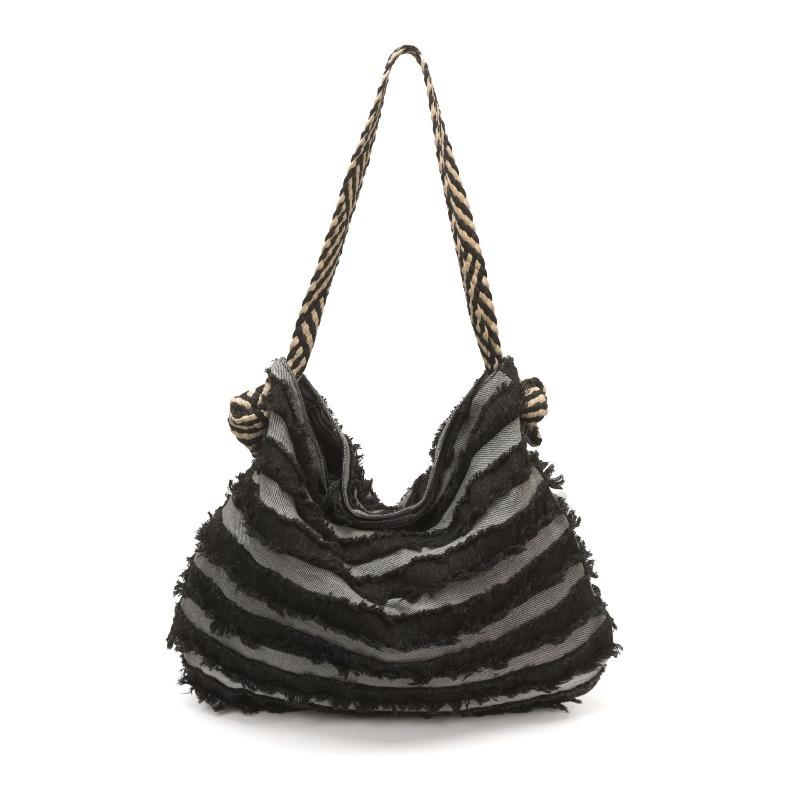 Spring Casual Fashion Multi-purpose Shoulder Bag with Large Capacity and Versatile Tote Bag