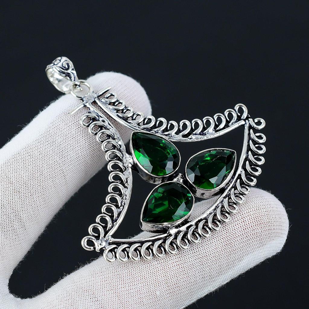 Πράσινη Τουρμαλίνη Πολύτιμος Λίθος Κορυφαίας Ποιότητας Πολύτιμος Λίθος Χειροποίητο Μενταγιόν Μενταγιόν από Ασήμι 925, Αντίκα Μενταγιόν, Μενταγιόν με Τρεις Λίθους Για Δώρα