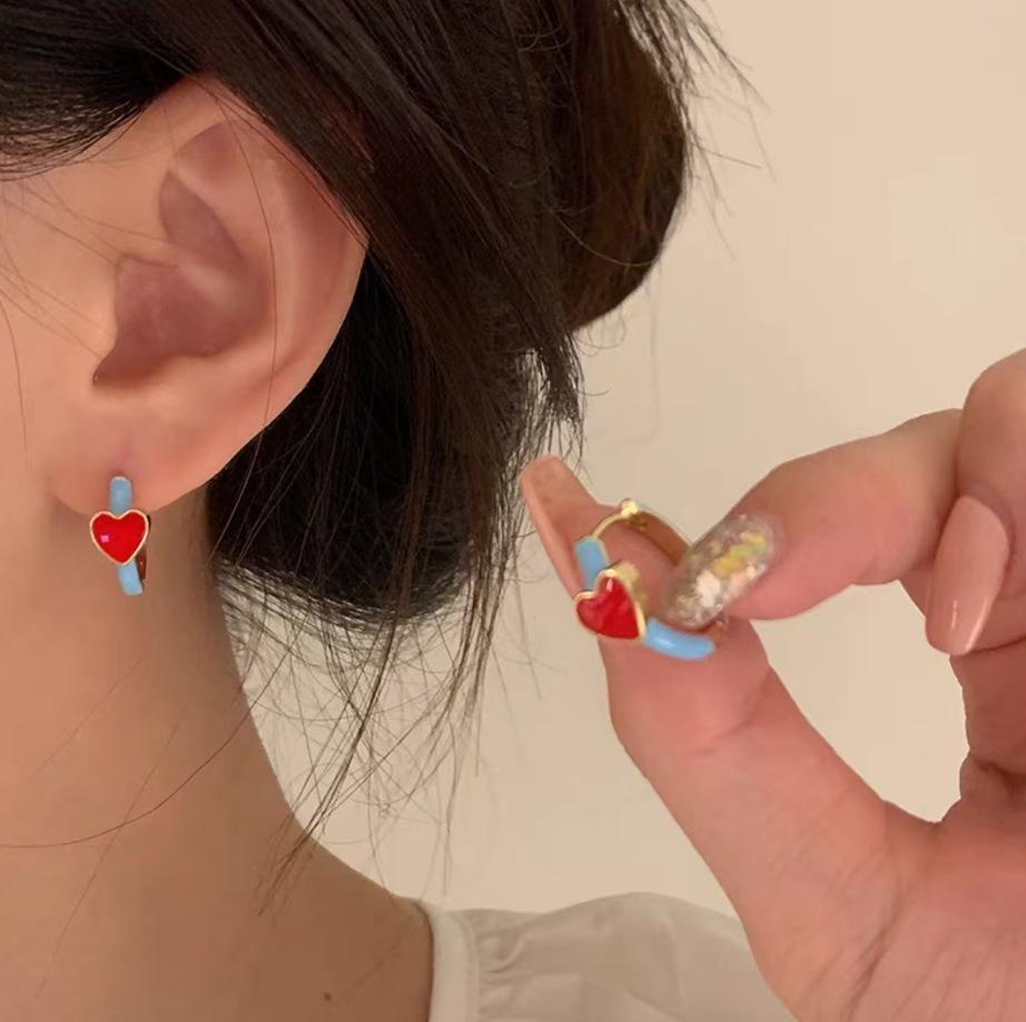 Lychee Jelly Powder Mosquito Coil Ear Clips: Elegant Chinese Style Moisturizing Earrings for Women