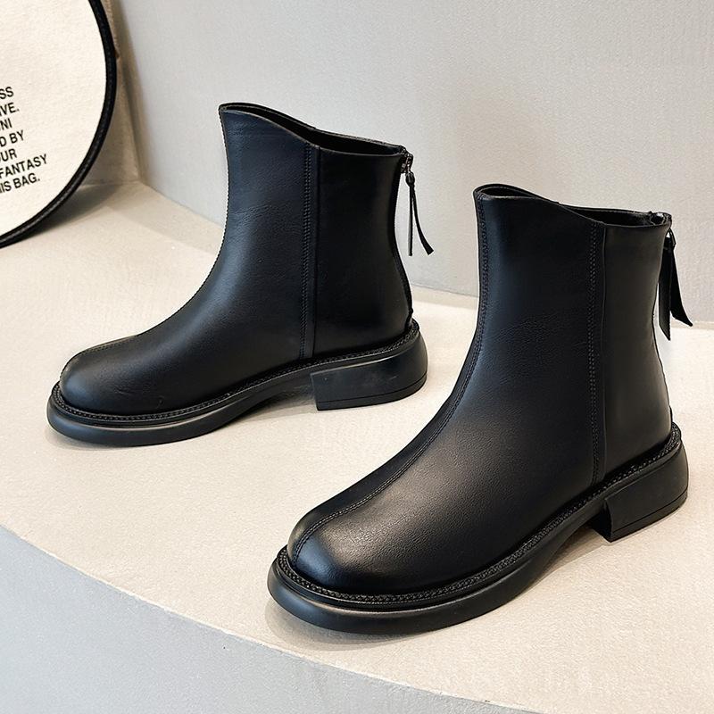 Short boots women's low tube round head British style small man thin women's boots autumn and winter new leather flat boots