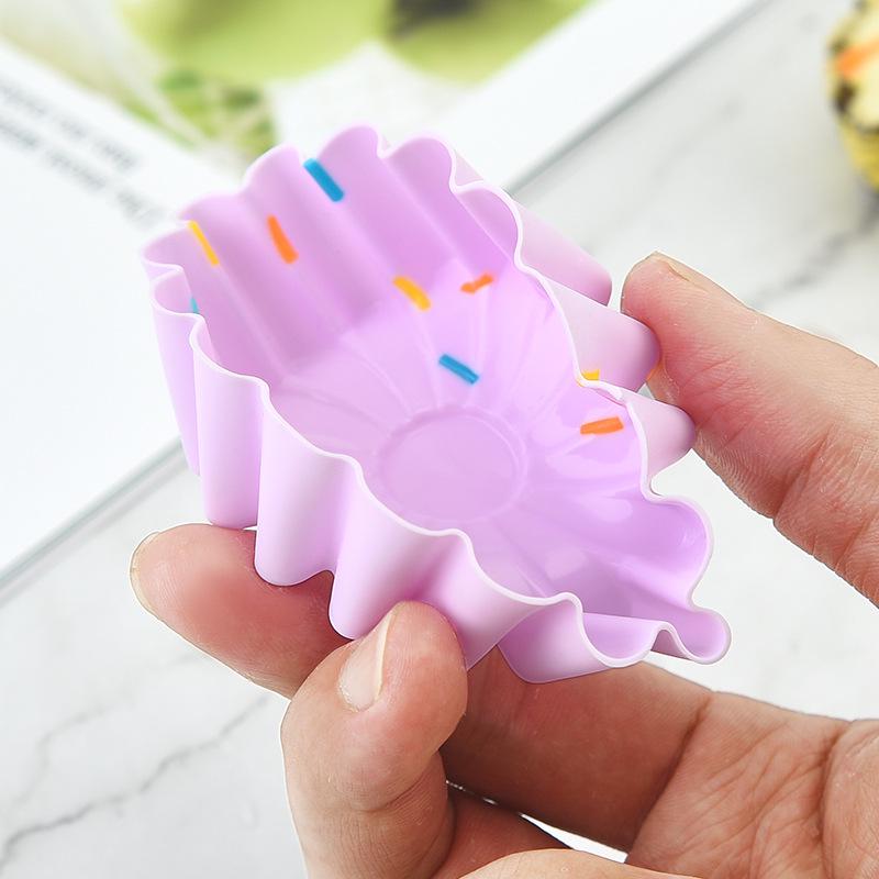 Silicone Muffin and Cake Molds for Baking, Egg Tarts, Steamed Eggs, Pudding, and Jelly Cups.