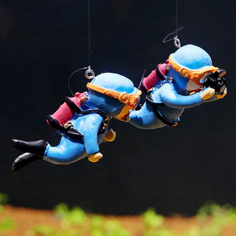 Resin Floating Simulated Diver Toy 1/2pcs Aquarium Decor Fish Tank Landscaping Pendant Ornament Accessories