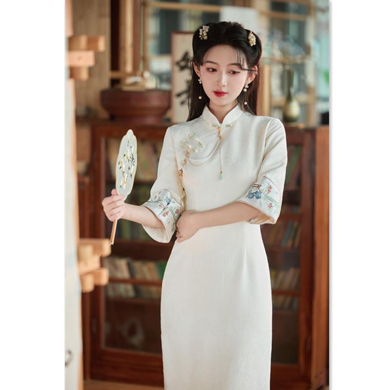 Fashion improvement New Chinese long inverted large-sleeved girl cheongsam Summer new daily literary and elegant cheongsam