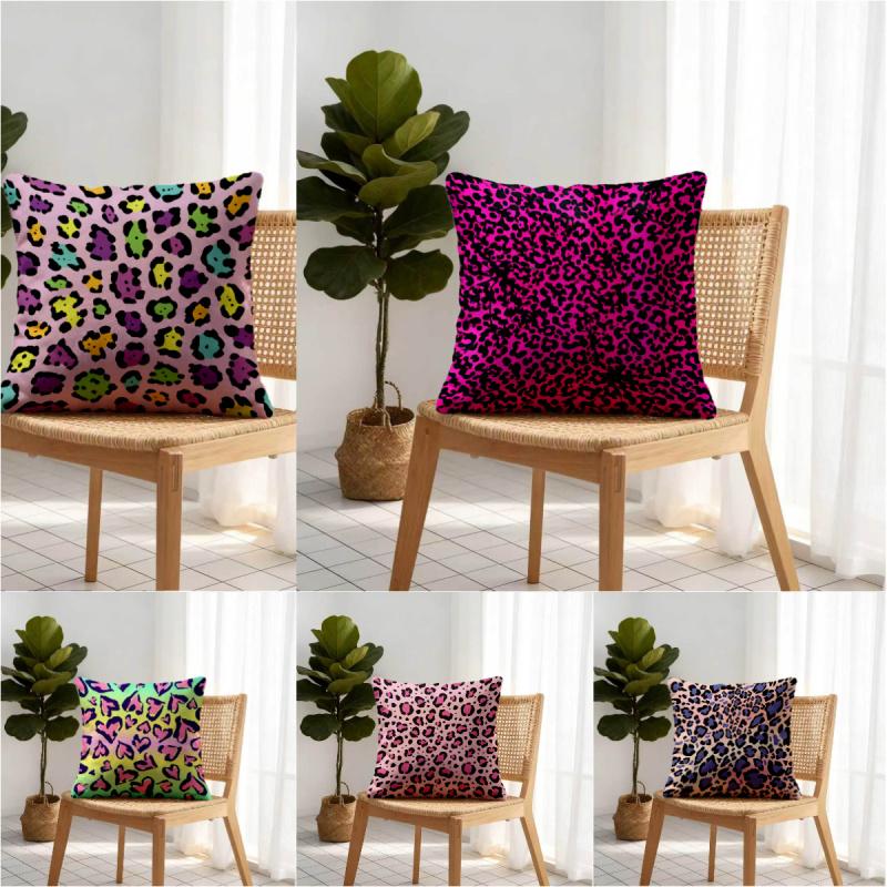 Throw Pillow 18.18 Inch Chic Leopard Print, Cushion Accent Pillow Includes Pillow Core, Nice Decor For Sofa Car Indoor Space