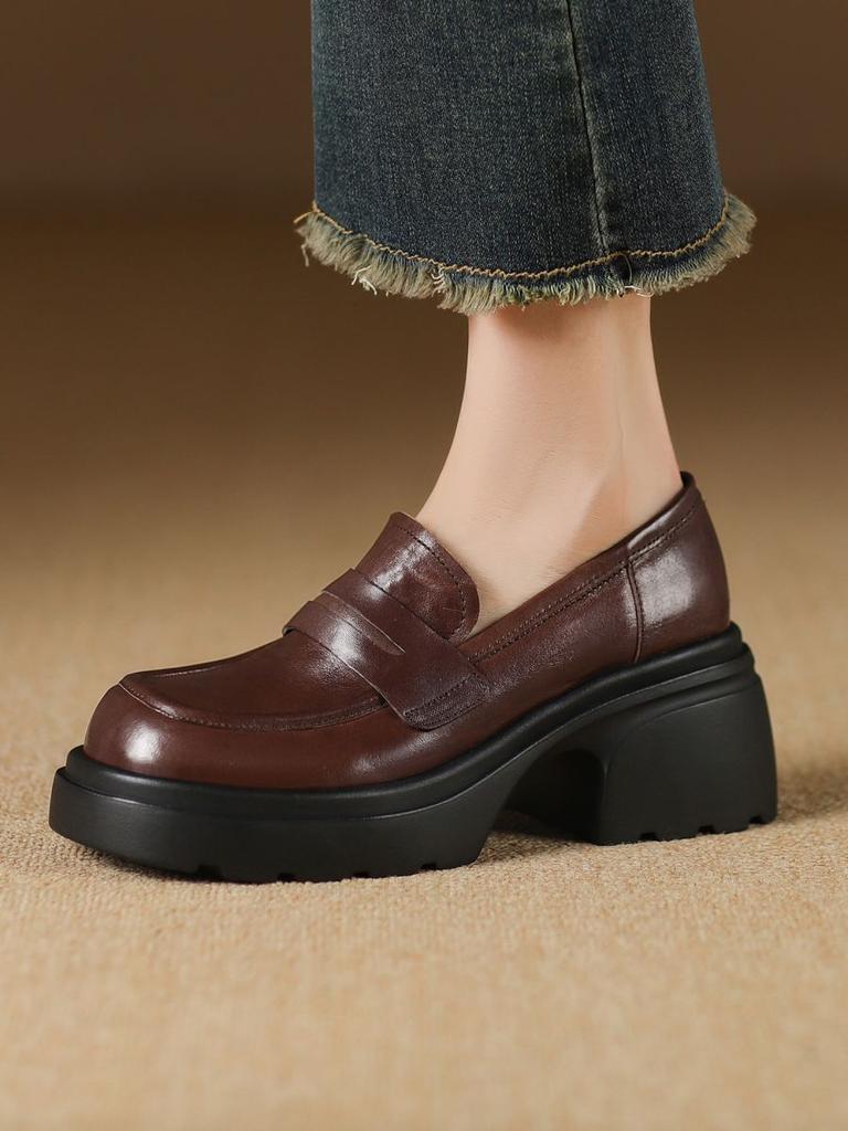 Coarse heel platform loafers women's 2025 early autumn new versatile deep mouth height increase lightweight brown one-pedal small leather shoes