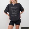Das Sommer-T-Shirt für Damen 'Try To Be Organized' 2026 ist aus Baumwolle gefertigt, die atmungsaktiv und bequem für Streetwear ist.