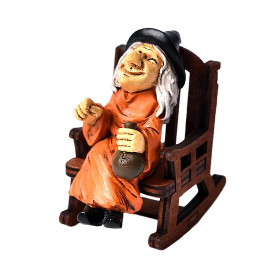 Halloweenská čarodějnice figurka pryskyřice miniatura socha ponurého žence čarodějnice duch v houpacím křesle gotická dekorace na stůl polici