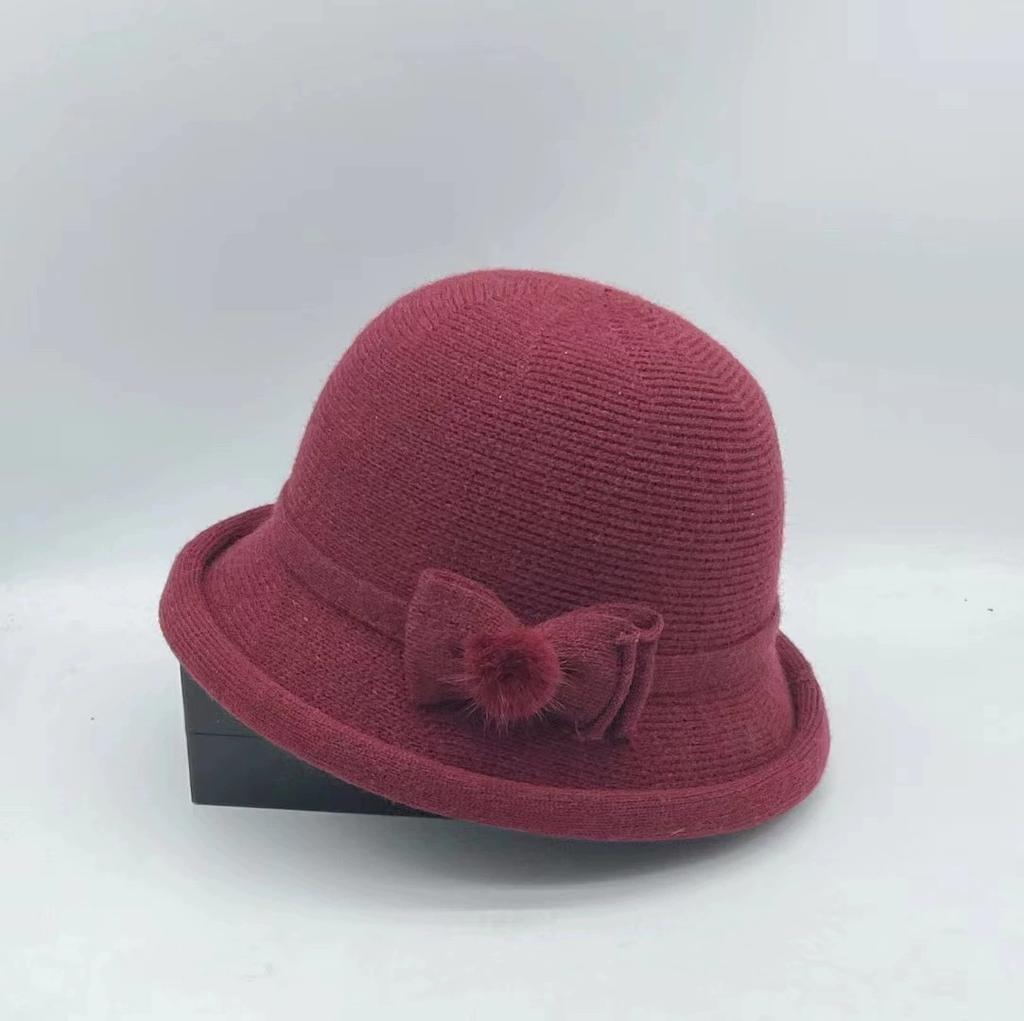 New Autumn and Winter Hats for Middle-Aged Elderly Women Knitted Hats Warm Mother's Fashion Hat Outdoor Hats Casual Bucket Hats