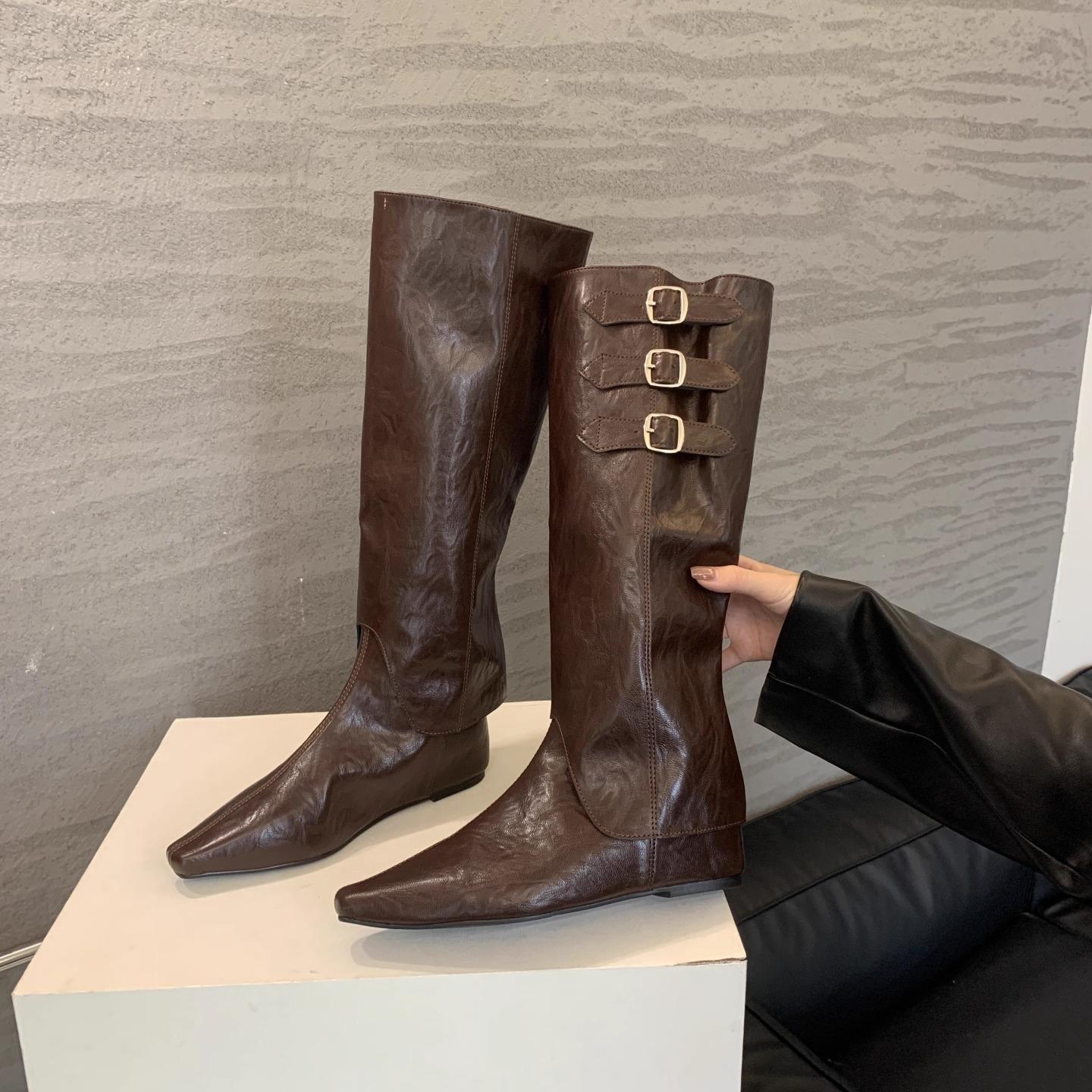 

2025 autumn new fashion pointed inner height increase boots femininity versatile belt buckle sleeve fashion boots 39