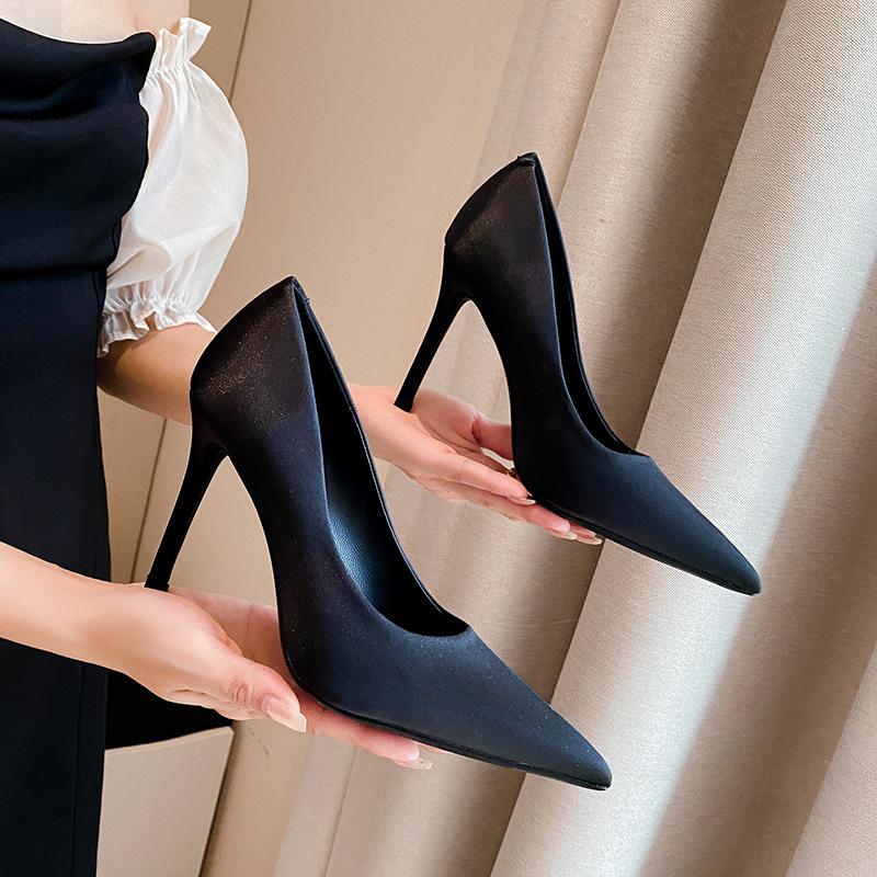 New thin heels, pointed toes, not tired feet, high heels for women, simple commuting, single shoes for women