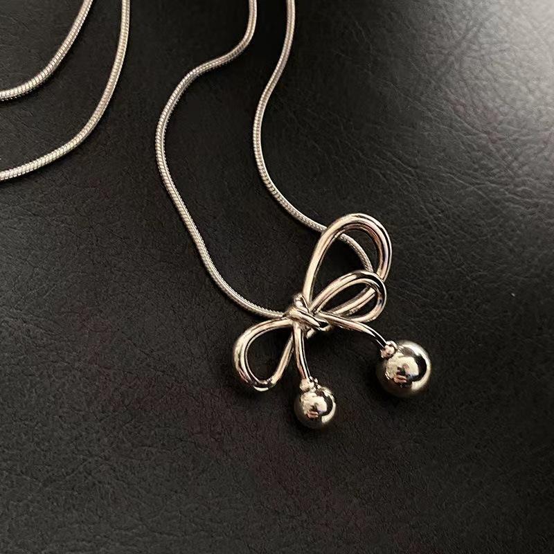 

Korean Fashion Simple Bowknot Necklace for Women Chain Trend Jewelry Accessories Gifts серебряный