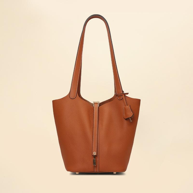 

New vegetable basket leather bucket bag 26CM first layer cowhide handbag autumn and winter shoulder bag large capacity women s bag 22*18*26 золотисто-коричневый