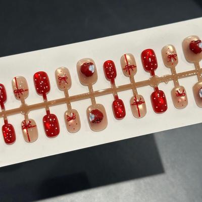 European Style Cat Eye Red Christmas Nail Tips - Ready-to-Wear Manicure
