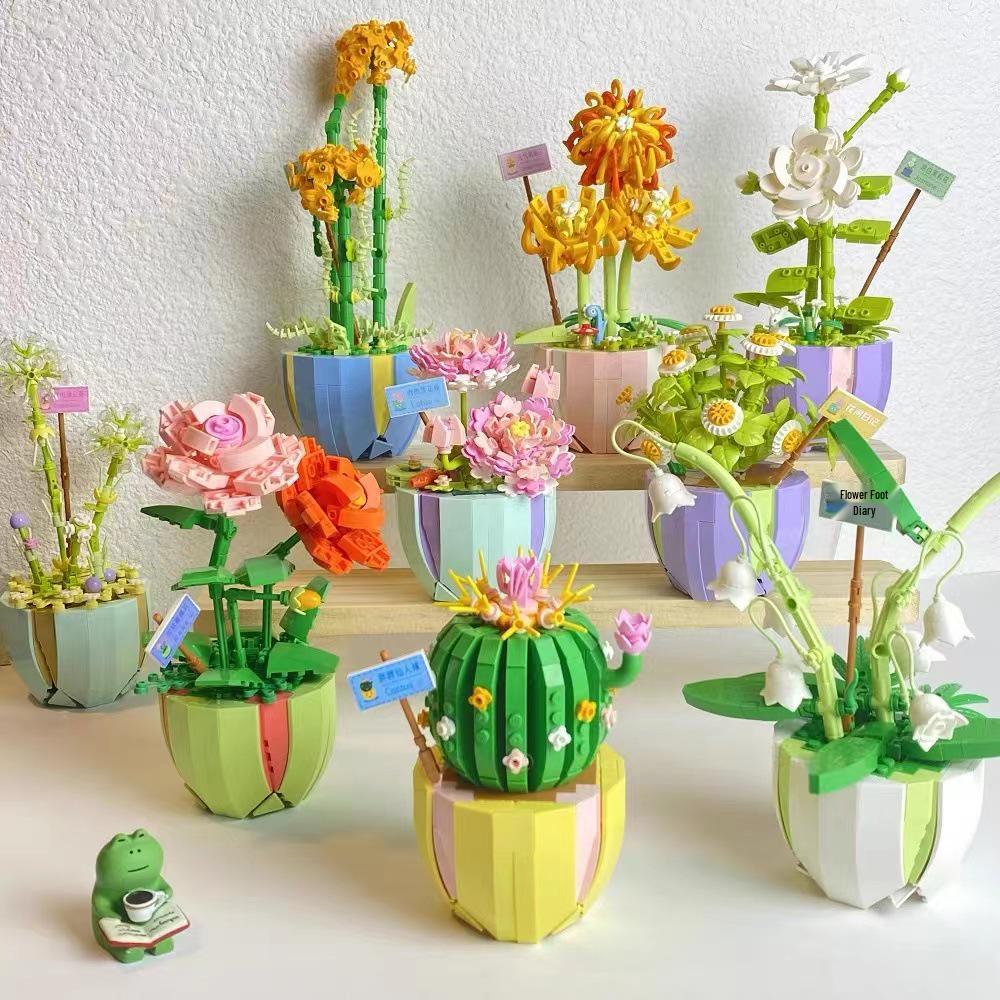 Diamond Horse Flower Block Set: Handmade Eternal Bouquet, Compatible with Lego. Creative Desktop Ornament and Ideal Gift for Girls.