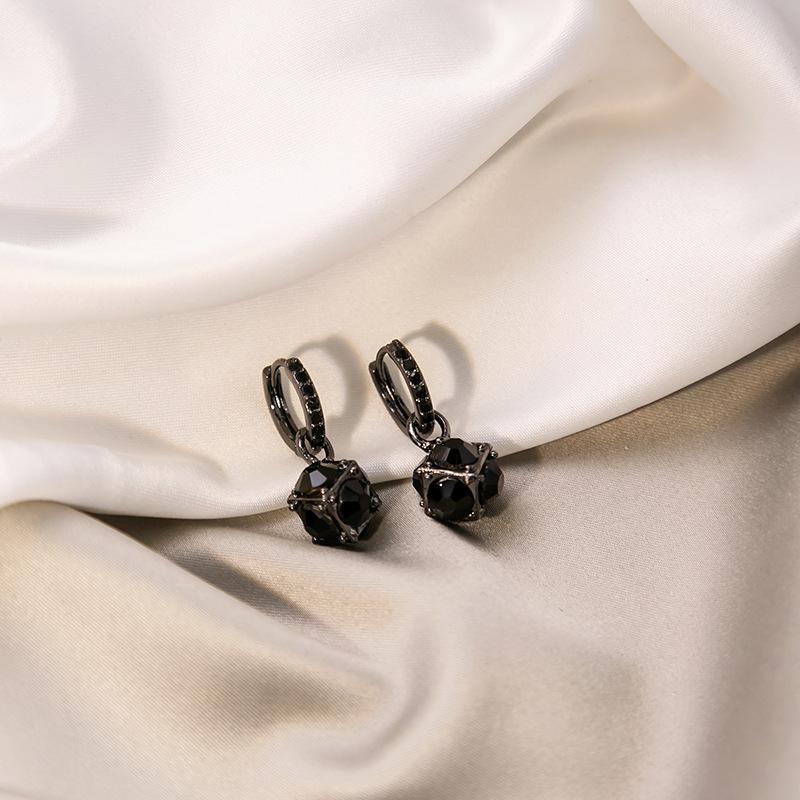 Vintage Square Black Zircon Earrings Luxury Geometric Black Diamond Goth Earrings