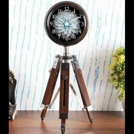 Dřevěné stolní hodiny ve starožitném stylu Kancelářská domácí dekorace Řemeslné předměty Svatba Dárek Ložnice Obývací pokoj Stolní hodiny