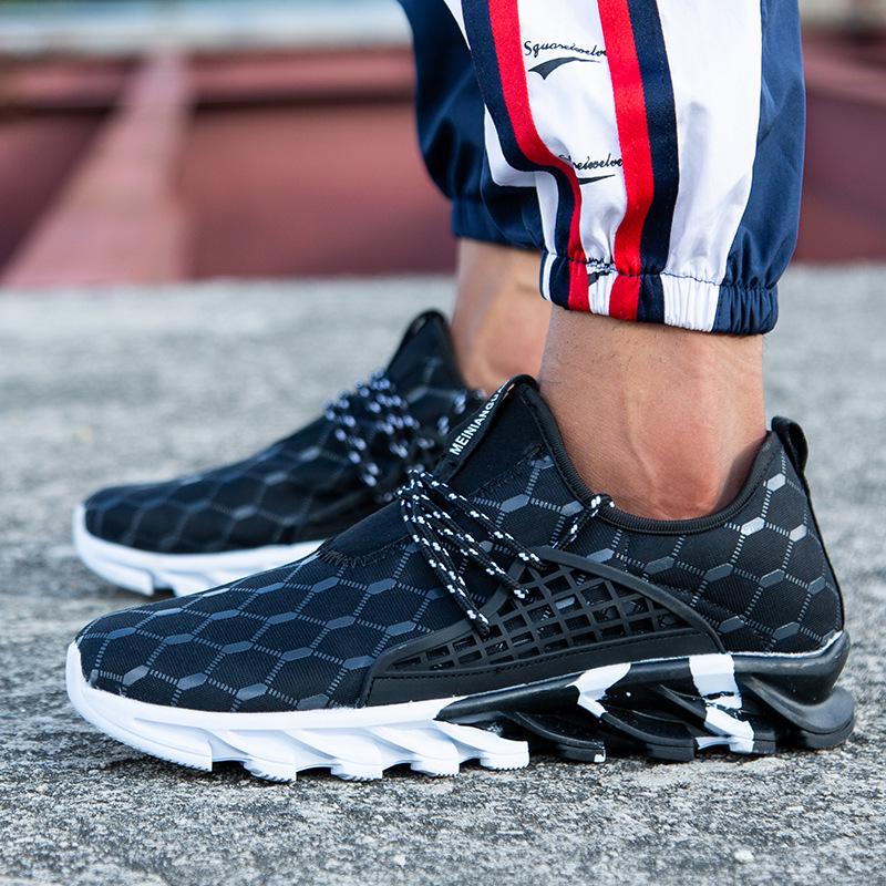 Мужские модные повседневные сетчатые кроссовки для путешествий на свежем воздухе и спорта 42 2244₽