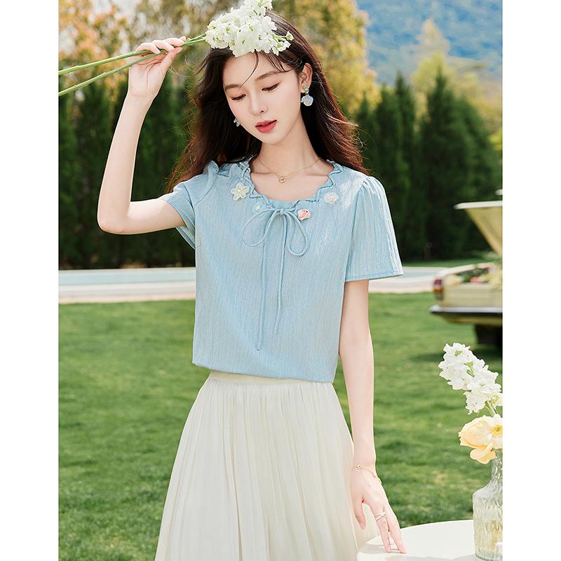 25 Summer Vacation Showpiece Wearing Knitted Small Flower Top