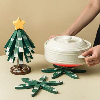 Christmas Tree Trivet for Hot Dishes Solid Wood Heat Resistant Pot Holder Folding Festive Table Decor for Holiday Meals Kitchen Use