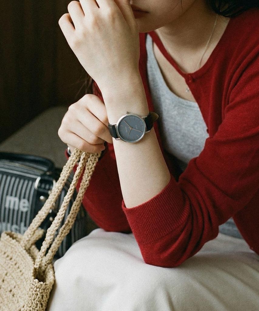 Sialeugo Sg-002-Sb Caper Collection Women'S Leather Wristwatch