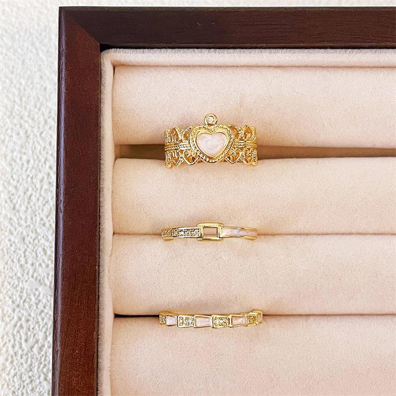 Love Retro Zircon Fashion Open Ring High-End Simple Ring Inlaid Zircon Niche Design Medieval Ring Women