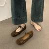 Calzado para mujer – Zapatillas