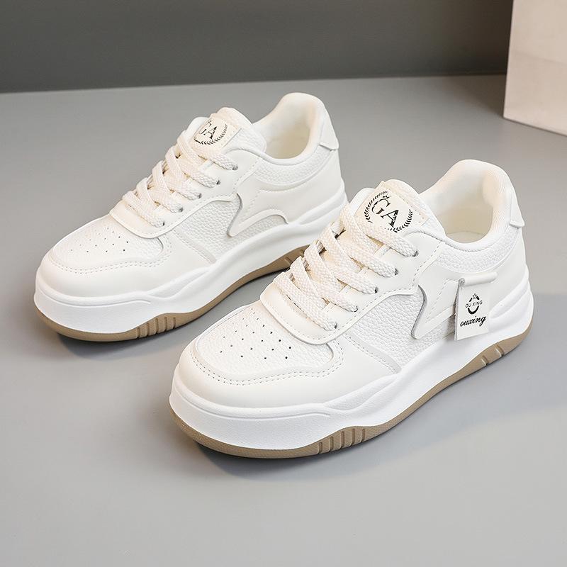 

[Customized] Q5902 new 2025 spring and summer breathable board shoes thick soles increase height round head street shooting student tide 35