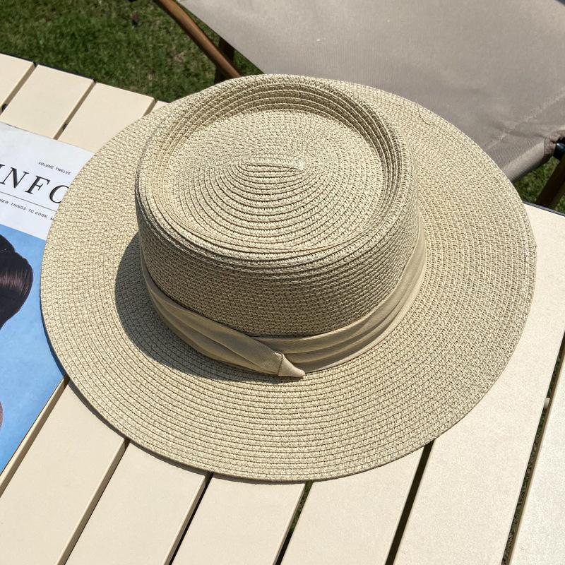 Wide-brimmed Straw Hat with Ties for Women, Korean Style, Summer Hollow Breathable Straw Hat, Beach Vacation Sunshade Fisherman Hat
