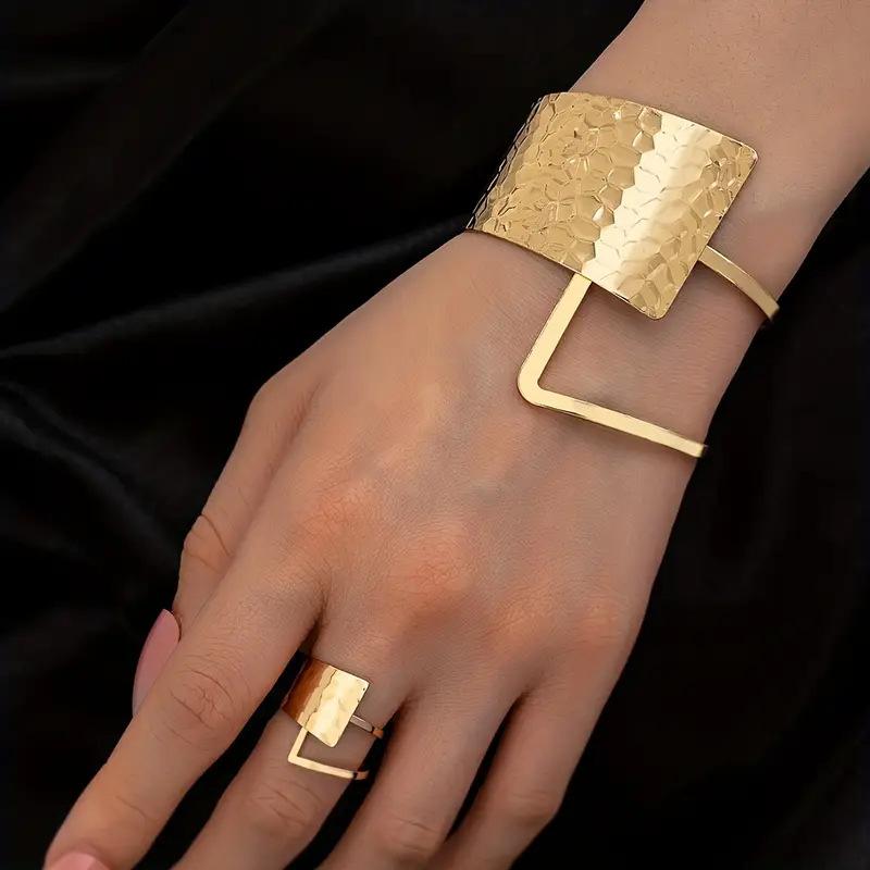 Vintage Fashion Folded Leaf Bracelet Spiral Opening Adjustable Ring Set for Women Girls Holiday Party Fashion Jewelry BS031