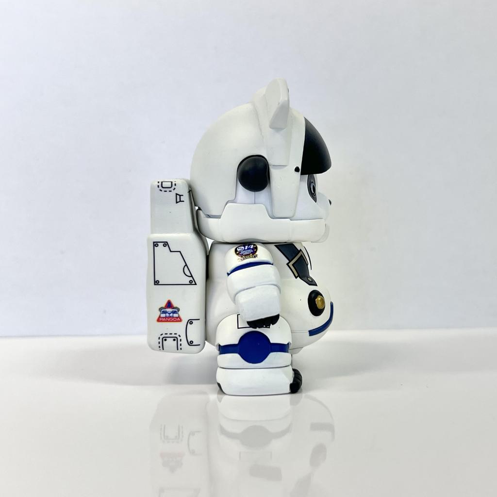 PANGDA Space Suit Version Painted Complete Figure (White) Die-cast