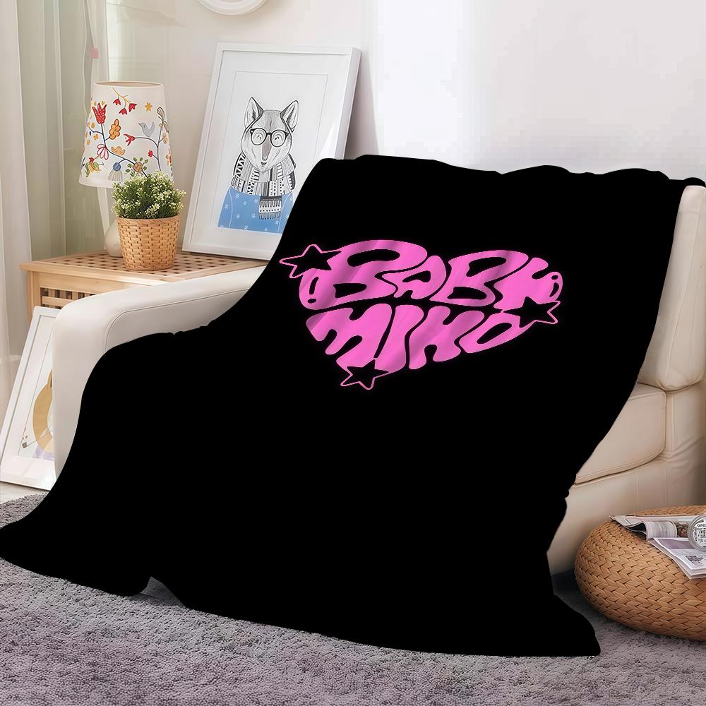 Singer Y-young Miko Blanket Warm And Soft Suitable For Bedroom Living Room Sofa Bed Office Travel Camping