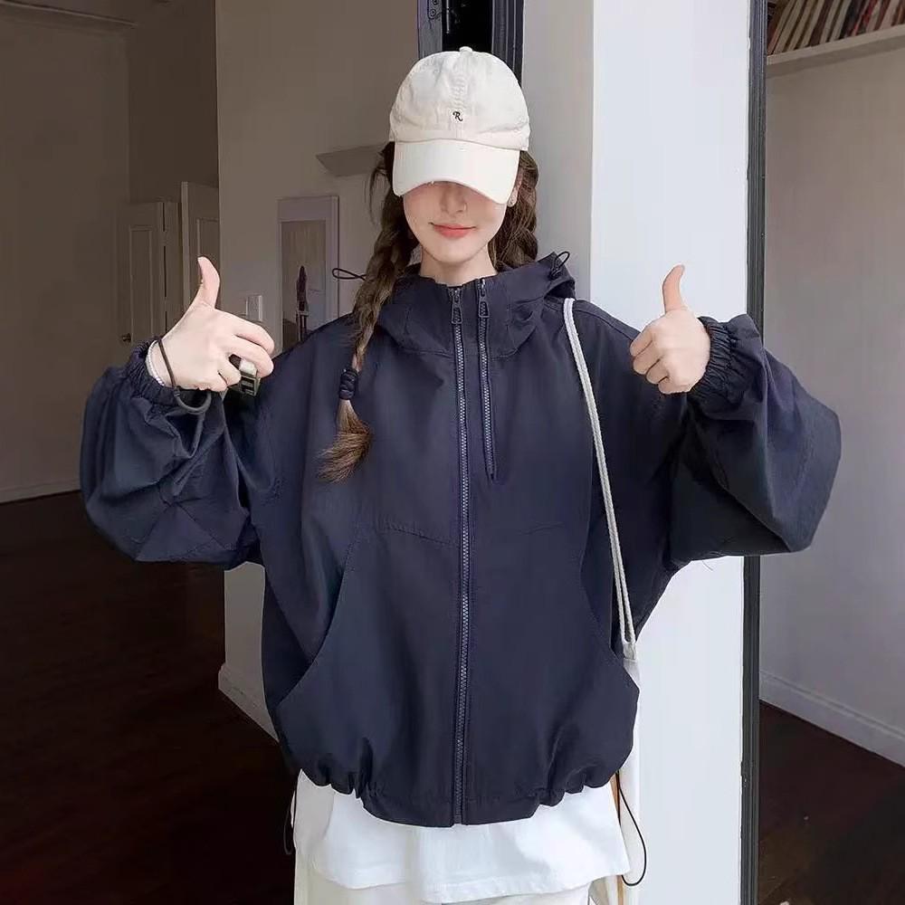 Women's Unique Hooded Windbreaker Jacket - Stylish and Loose Fit for Spring and Autumn 2025.