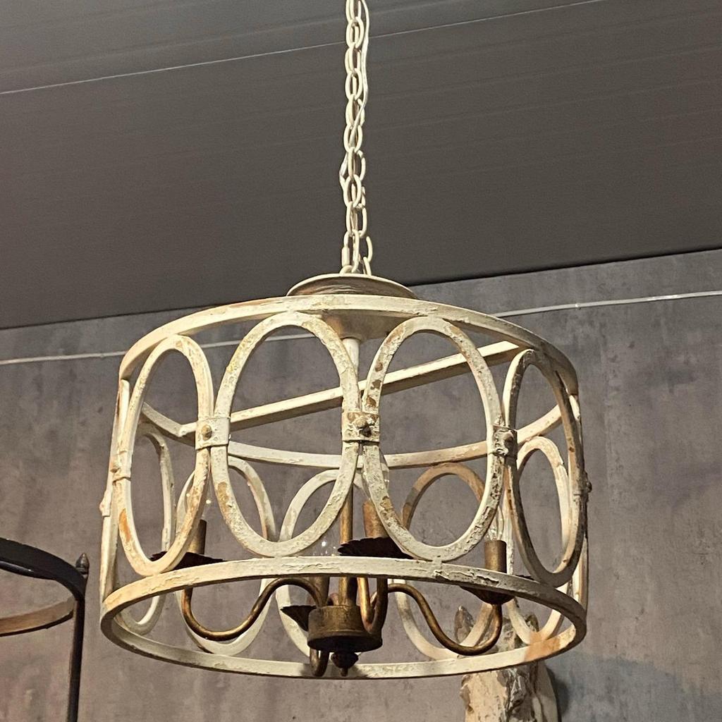 American Country Retro Wrought Iron Chandelier - Creative French Pastoral Ceiling Light for Living Room & Restaurant Decor