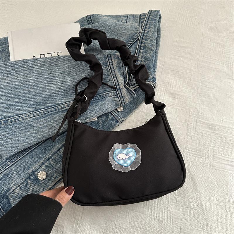 2025 new single shoulder armpit bag pleated cute drawstring handbag women's bag