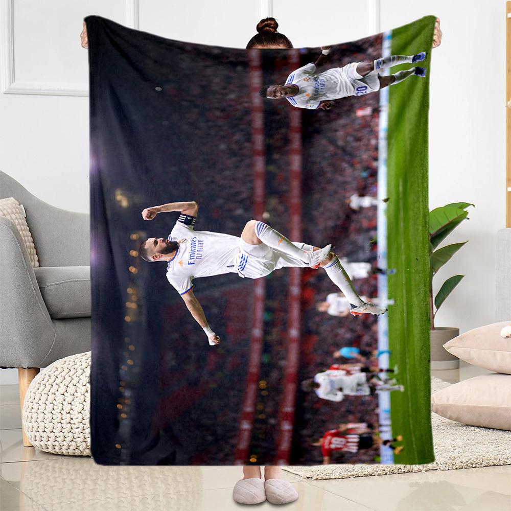 Arsenal Player Action Blanket Warmthful Decor Great for Picnics Office Sofa All-Season Use Digital Print Gifts For Family Or Friends