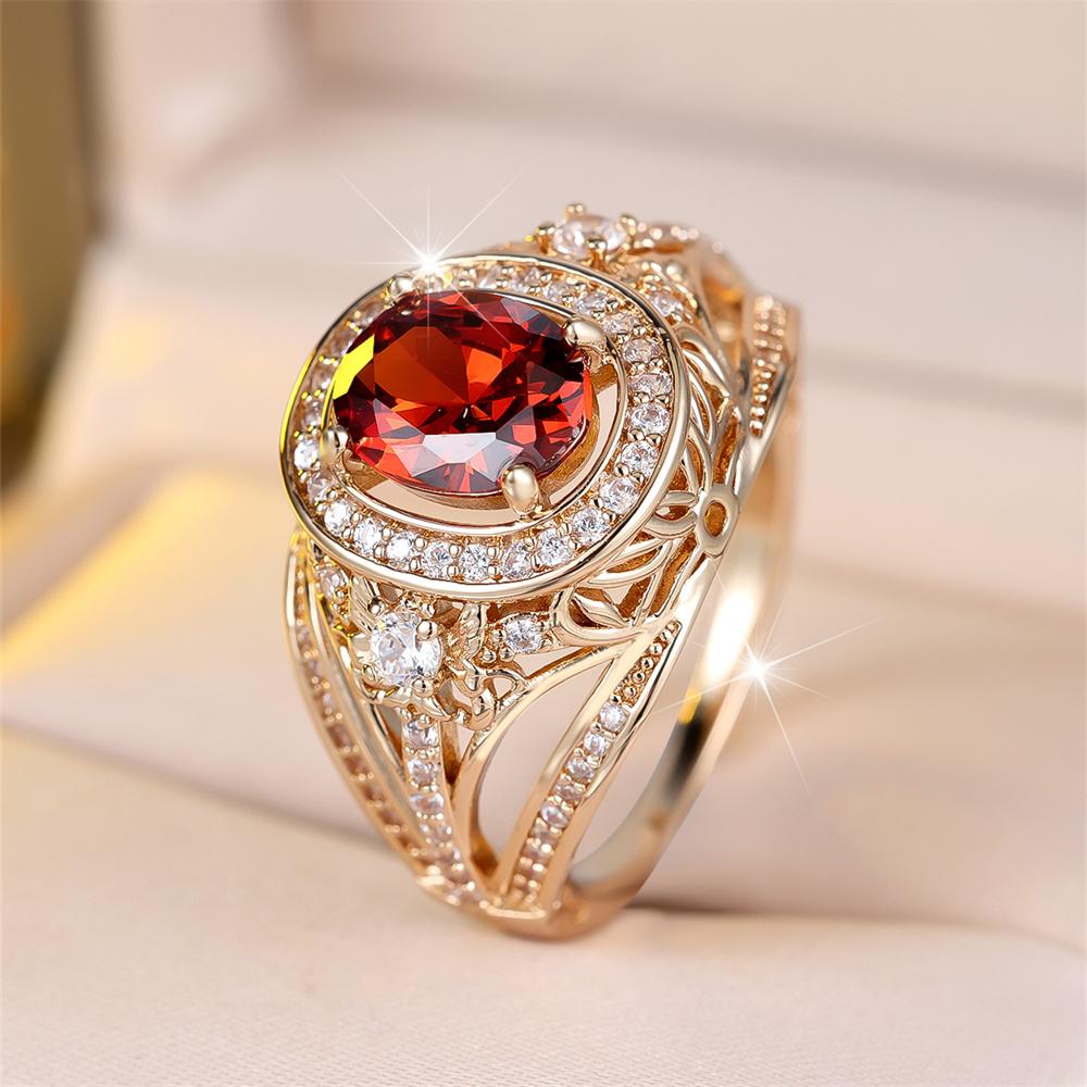 Big Oval Red Crystal Egg Shape Stone Rings For Women Vintage Gold Color Engagement Ring Wedding Jewelry Bridal Versatile Gifts