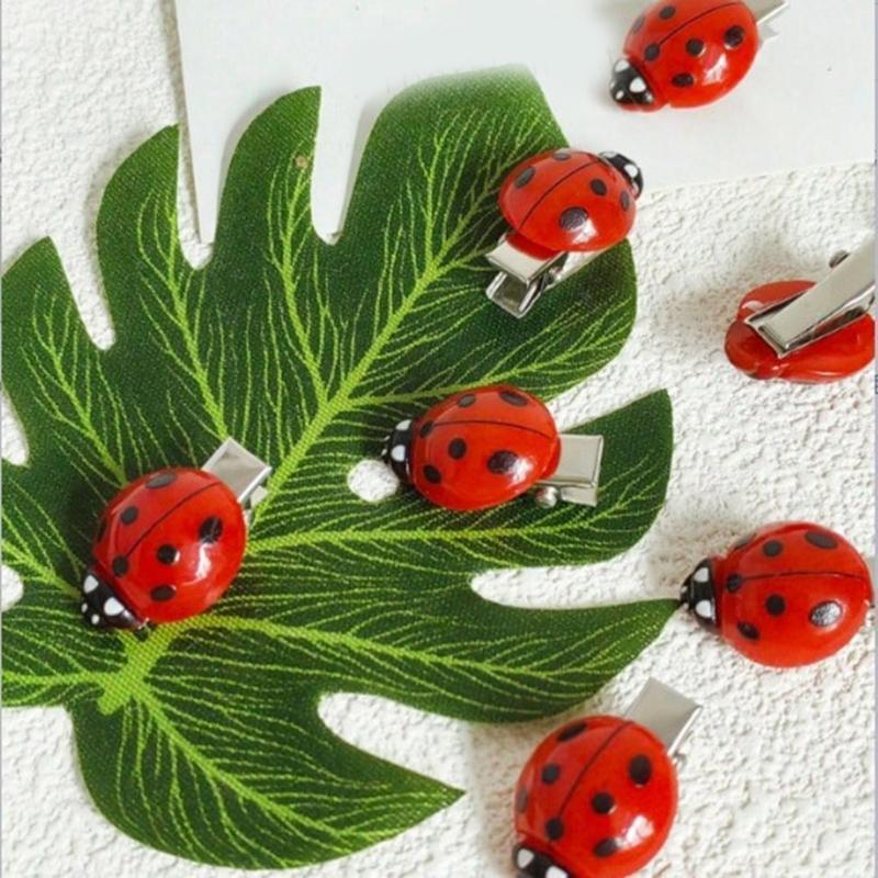 30 ks Realistických Berušek Vlasové Doplňky Živé Barvy Sponka pro Každodenní Použití Ozdoba Vlasů na Narozeninovou Oslavu