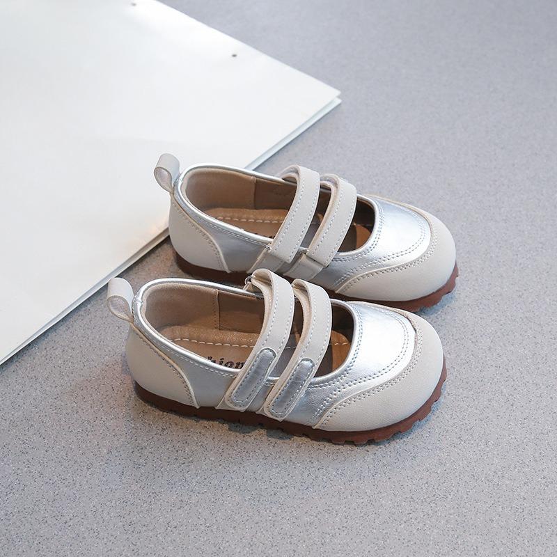 

New Style Soft-soled Shoes for Girls - Simple Single Shoes Suitable for Spring and Autumn Seasons 26 серебряный