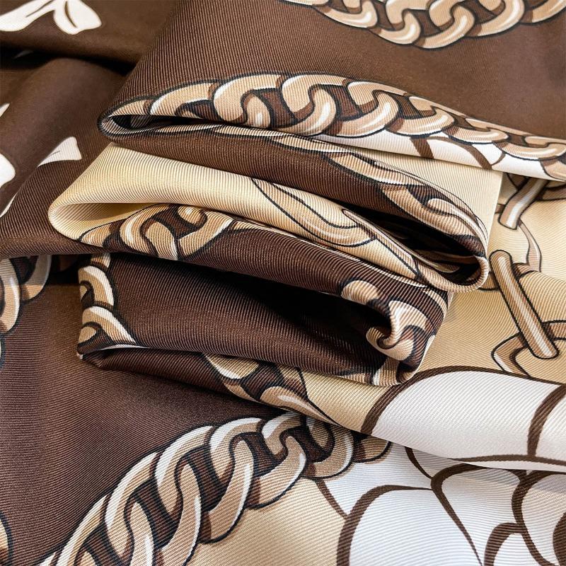 Korean Fashion Vintage Elegant Camellia Printed Square Scarf For Women
