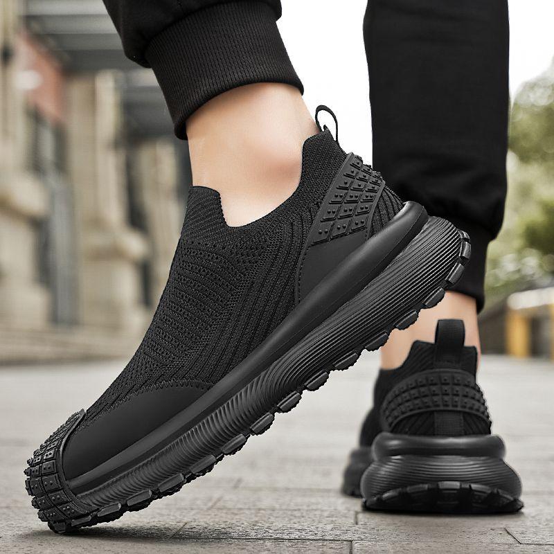 Black Slip-on Breathable Man Casual Sneaker Mesh Upper Thick Platform Sports Shoes for Men Designer Trend 2025 Shoe In Promotion