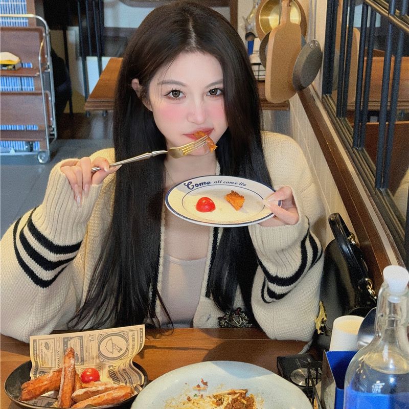 Retro Academy Knitted Sweater Women Spring 2023 Korean Unique High Grade Feel Lazy Soft Glutinous Sweater Cardigan Female Coat