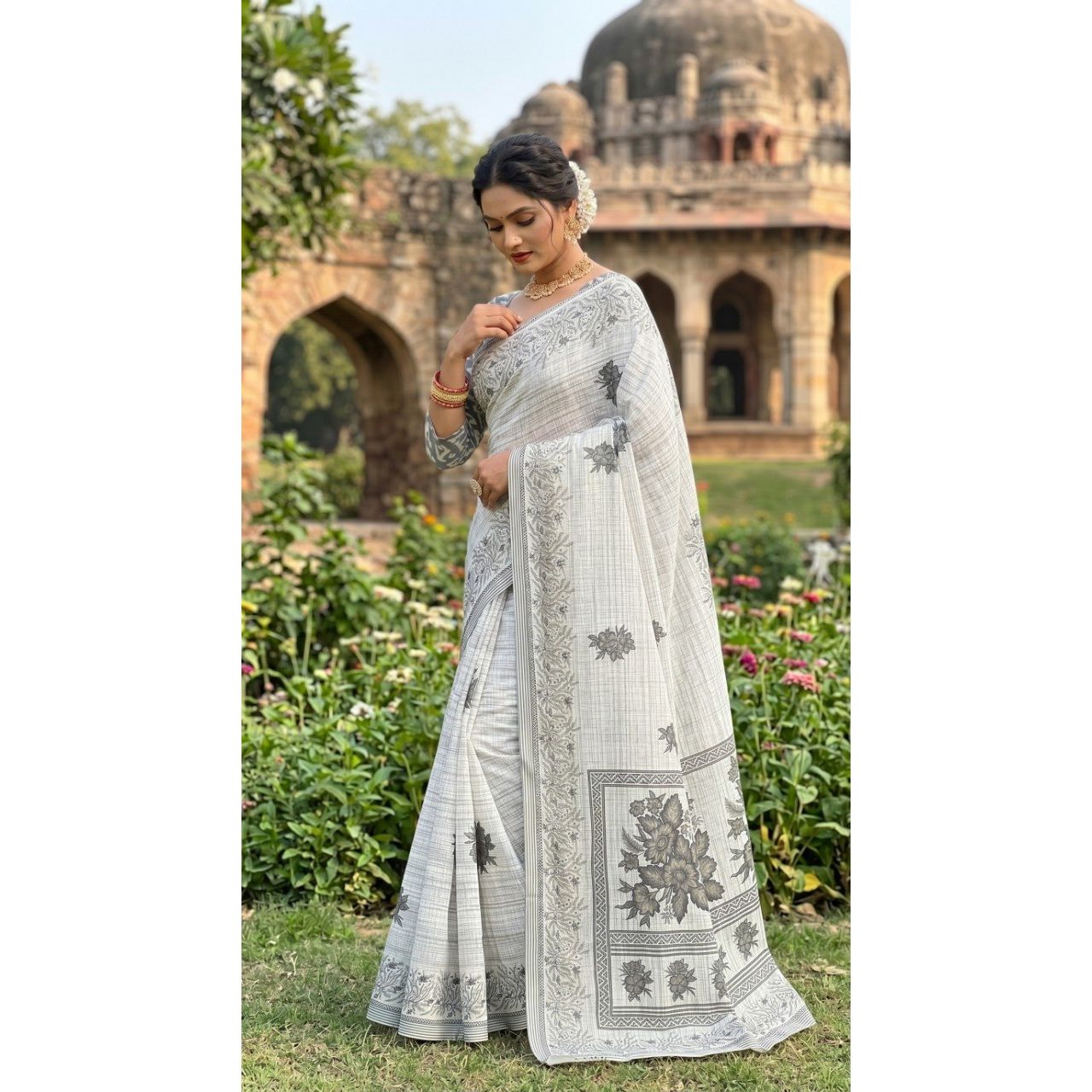 New Launch Beautiful Bagru Printed Saree with Blouse