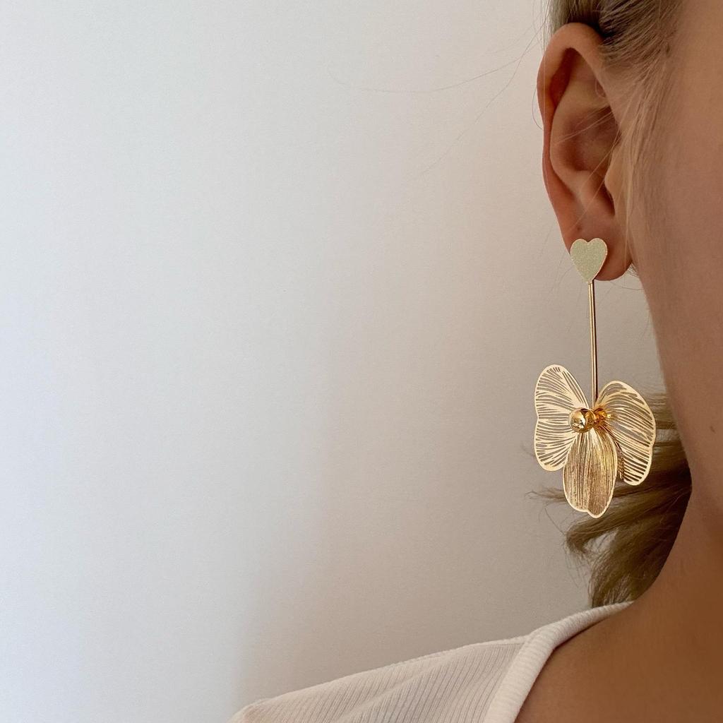 European & American Metal Texture Heart & Ginkgo Leaf Flower Tassel Earrings for Women
