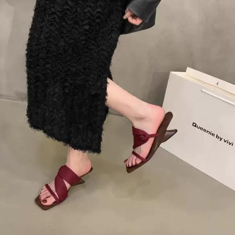 Fashion Chic French Two - Way Strap Sandals | Retro & Elegant, Perfect for Summer Daily & Commute