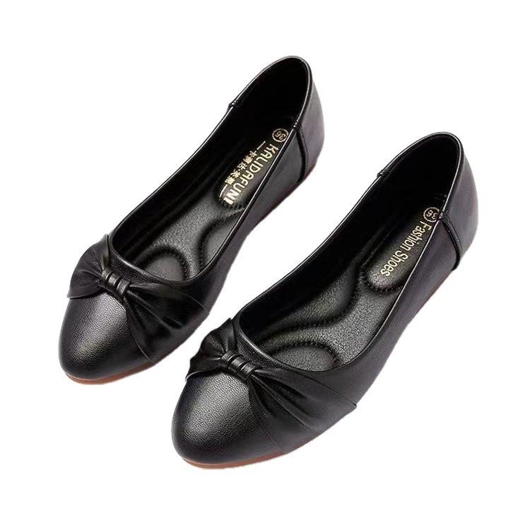 2025 autumn new fashion single shoes women's soft-soled soft leather Doudou shoes versatile shallow mouth mother shoes non-slip flat shoes