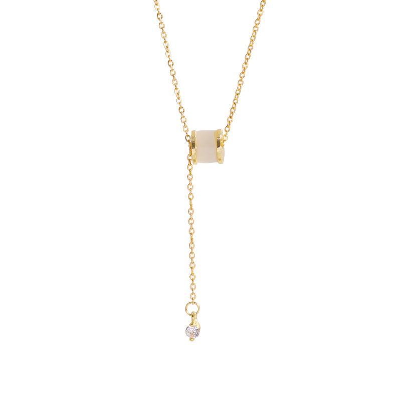 Titanium steel necklace female design sense opal pendant Korean Internet celebrity explosion collarbone chain accessories